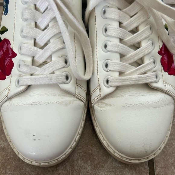 ALDO Sneakers - Picture 3 of 8